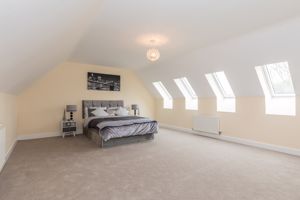 Bed- click for photo gallery